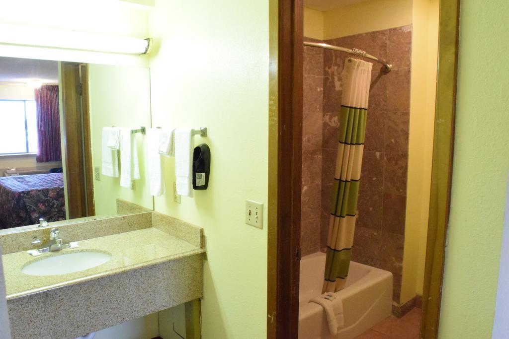 Executive Inn Odessa Quarto foto